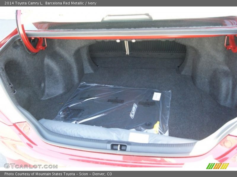 Barcelona Red Metallic / Ivory 2014 Toyota Camry L