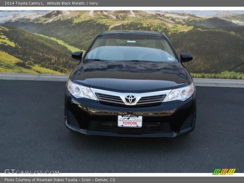 Attitude Black Metallic / Ivory 2014 Toyota Camry L