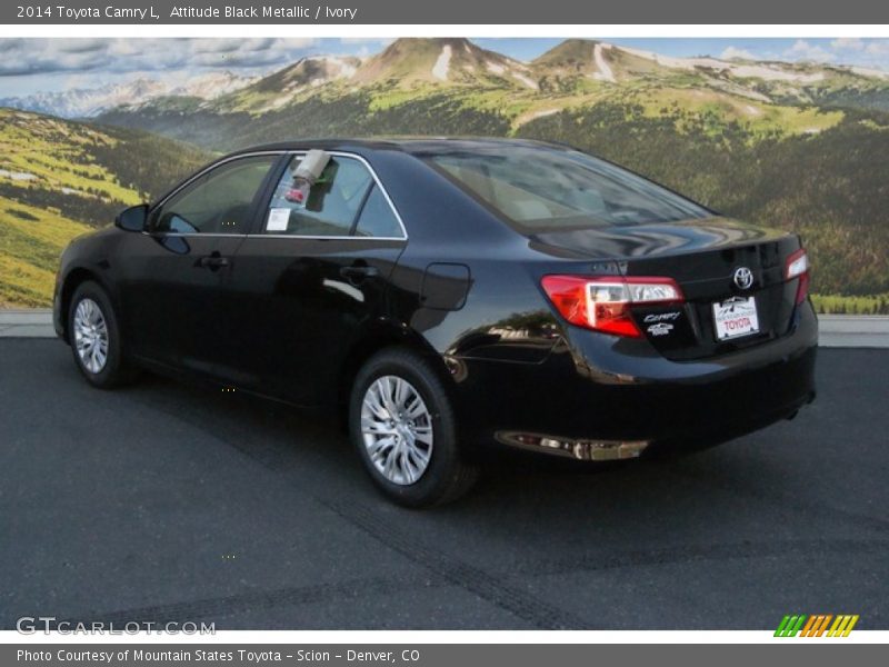Attitude Black Metallic / Ivory 2014 Toyota Camry L
