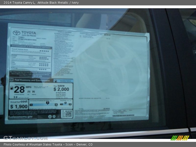 Attitude Black Metallic / Ivory 2014 Toyota Camry L