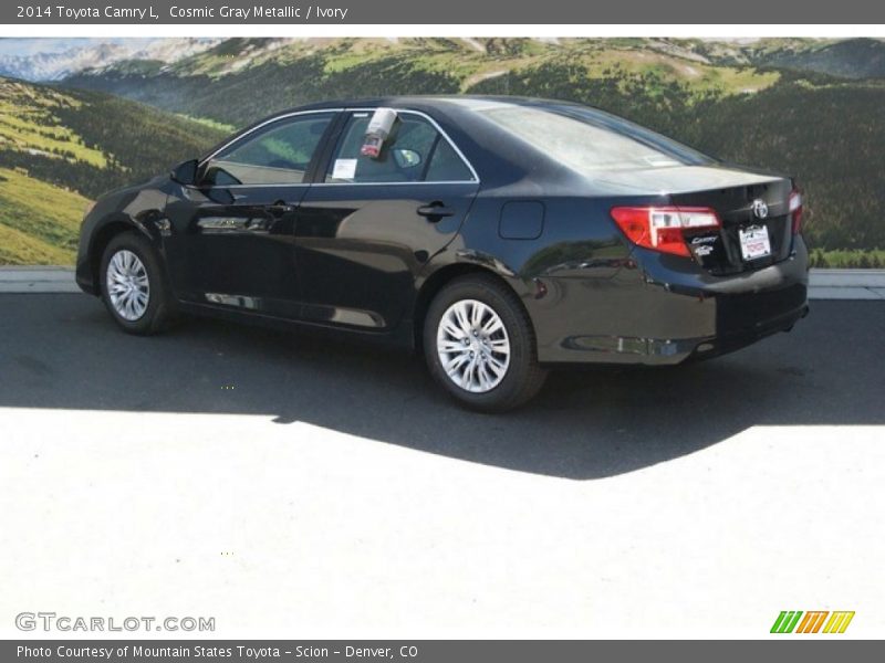 Cosmic Gray Metallic / Ivory 2014 Toyota Camry L