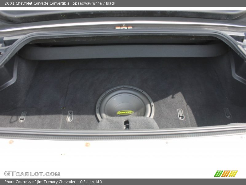 Speedway White / Black 2001 Chevrolet Corvette Convertible