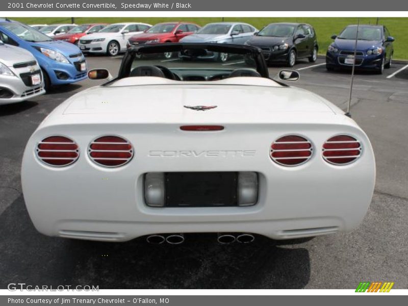 Speedway White / Black 2001 Chevrolet Corvette Convertible