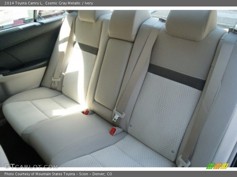 Cosmic Gray Metallic / Ivory 2014 Toyota Camry L