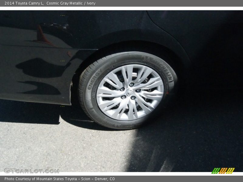 Cosmic Gray Metallic / Ivory 2014 Toyota Camry L