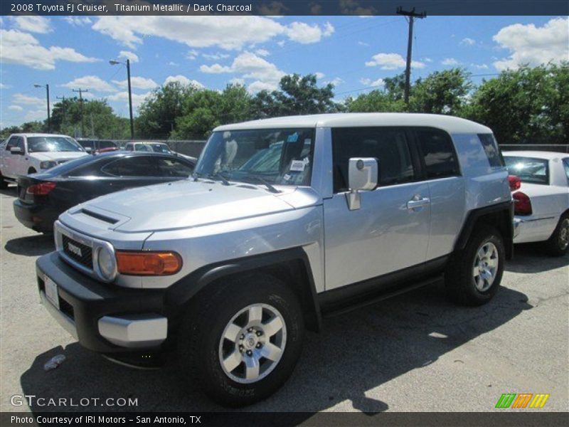 Titanium Metallic / Dark Charcoal 2008 Toyota FJ Cruiser