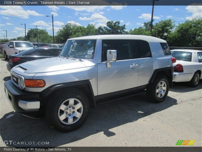 Titanium Metallic / Dark Charcoal 2008 Toyota FJ Cruiser