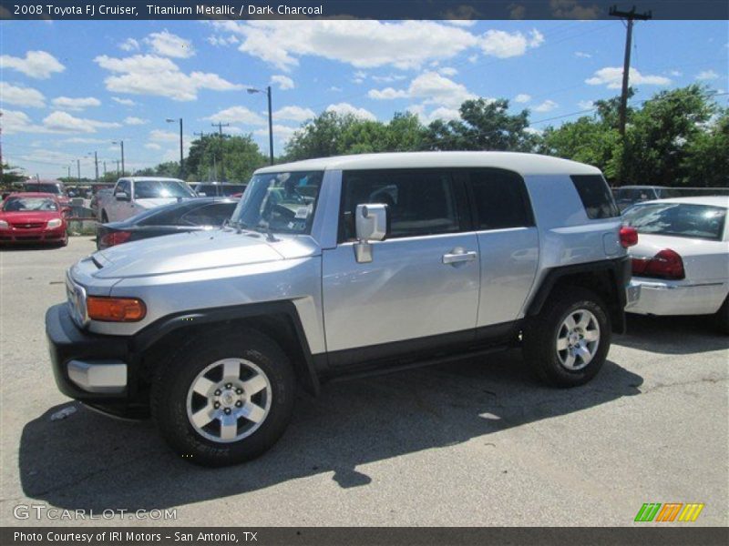 Titanium Metallic / Dark Charcoal 2008 Toyota FJ Cruiser