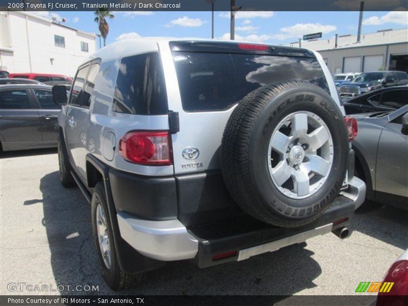 Titanium Metallic / Dark Charcoal 2008 Toyota FJ Cruiser