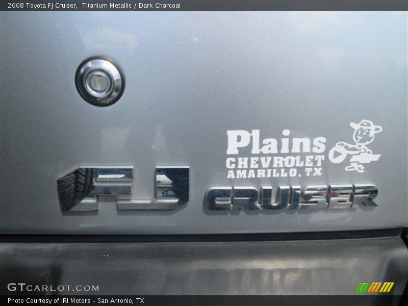 Titanium Metallic / Dark Charcoal 2008 Toyota FJ Cruiser