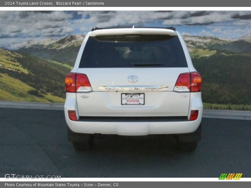 Blizzard Pearl / Sandstone 2014 Toyota Land Cruiser