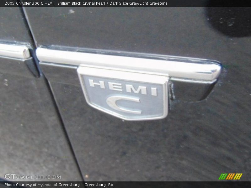 Brilliant Black Crystal Pearl / Dark Slate Gray/Light Graystone 2005 Chrysler 300 C HEMI