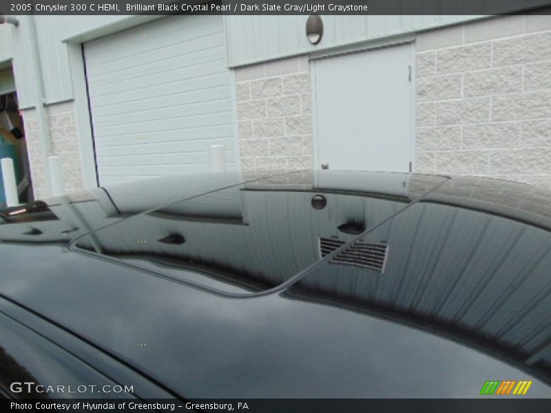 Brilliant Black Crystal Pearl / Dark Slate Gray/Light Graystone 2005 Chrysler 300 C HEMI