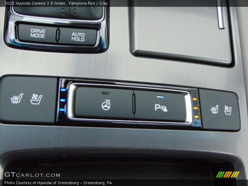 Controls of 2015 Genesis 3.8 Sedan