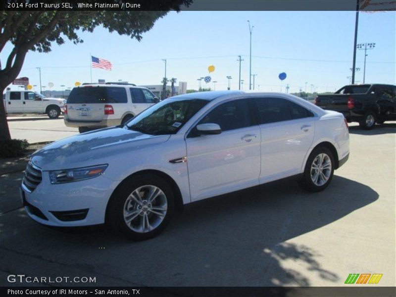 White Platinum / Dune 2014 Ford Taurus SEL