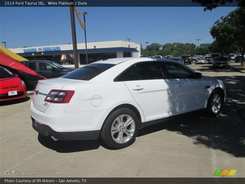 White Platinum / Dune 2014 Ford Taurus SEL