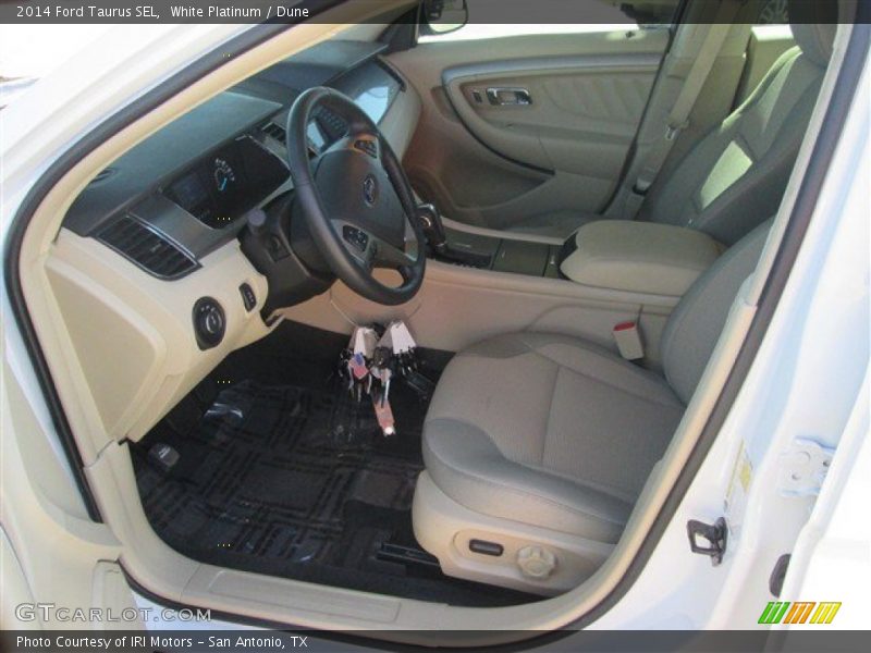 White Platinum / Dune 2014 Ford Taurus SEL