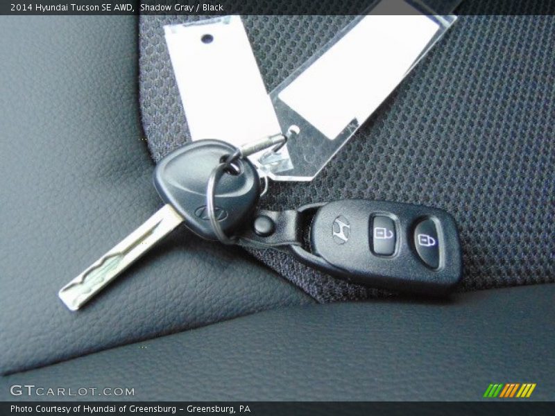 Shadow Gray / Black 2014 Hyundai Tucson SE AWD