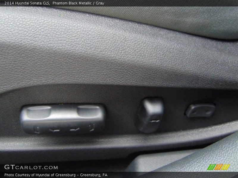 Phantom Black Metallic / Gray 2014 Hyundai Sonata GLS