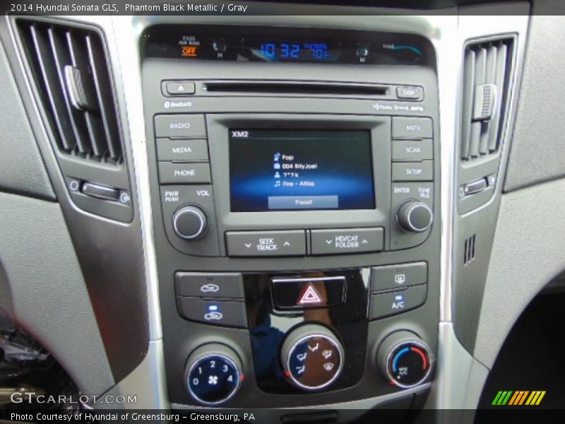 Phantom Black Metallic / Gray 2014 Hyundai Sonata GLS