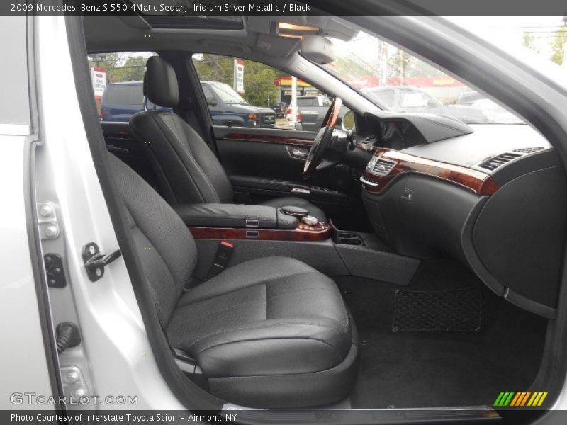 Iridium Silver Metallic / Black 2009 Mercedes-Benz S 550 4Matic Sedan