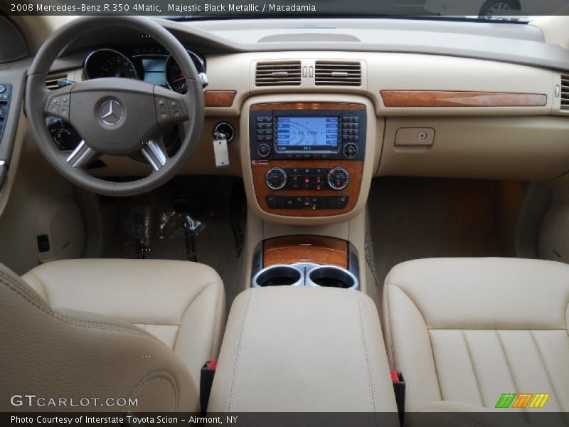 Majestic Black Metallic / Macadamia 2008 Mercedes-Benz R 350 4Matic
