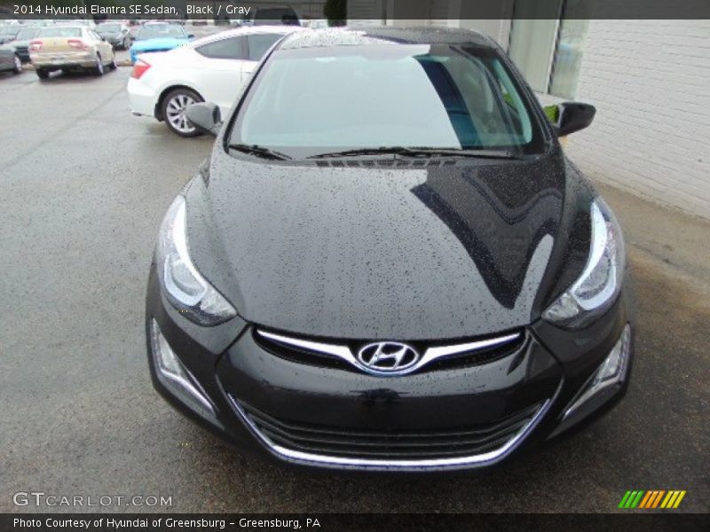 Black / Gray 2014 Hyundai Elantra SE Sedan