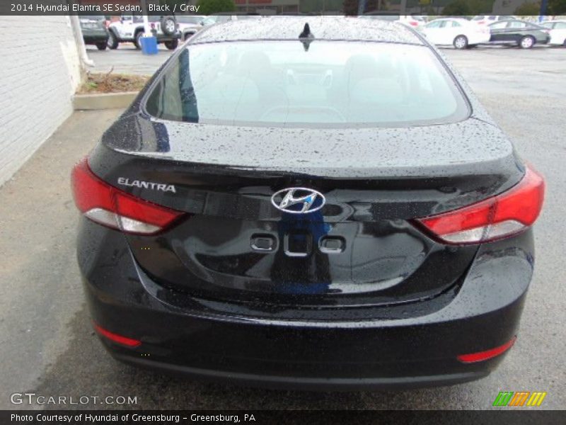 Black / Gray 2014 Hyundai Elantra SE Sedan
