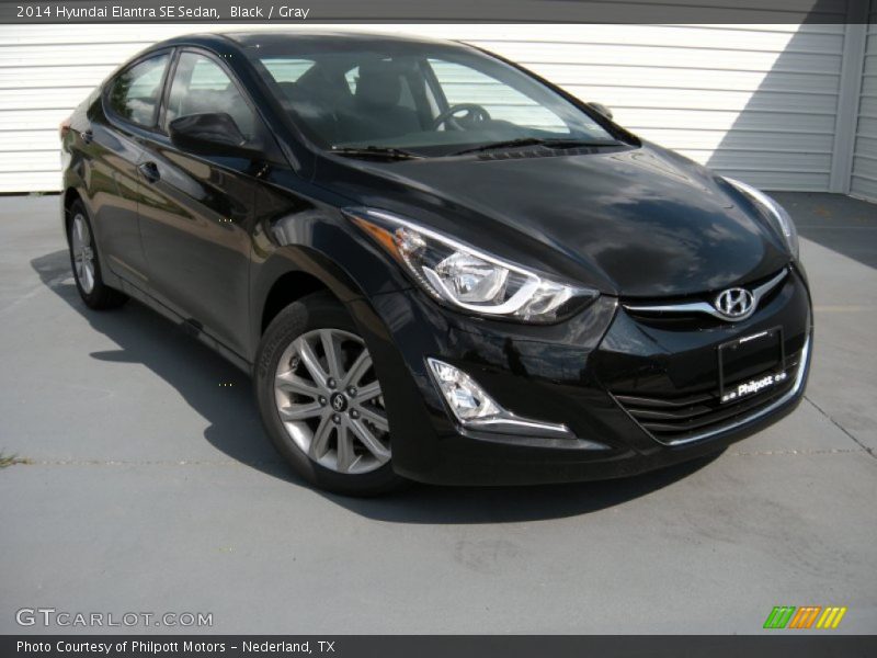 Black / Gray 2014 Hyundai Elantra SE Sedan