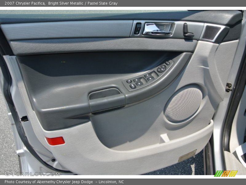 Bright Silver Metallic / Pastel Slate Gray 2007 Chrysler Pacifica