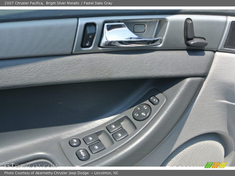 Bright Silver Metallic / Pastel Slate Gray 2007 Chrysler Pacifica