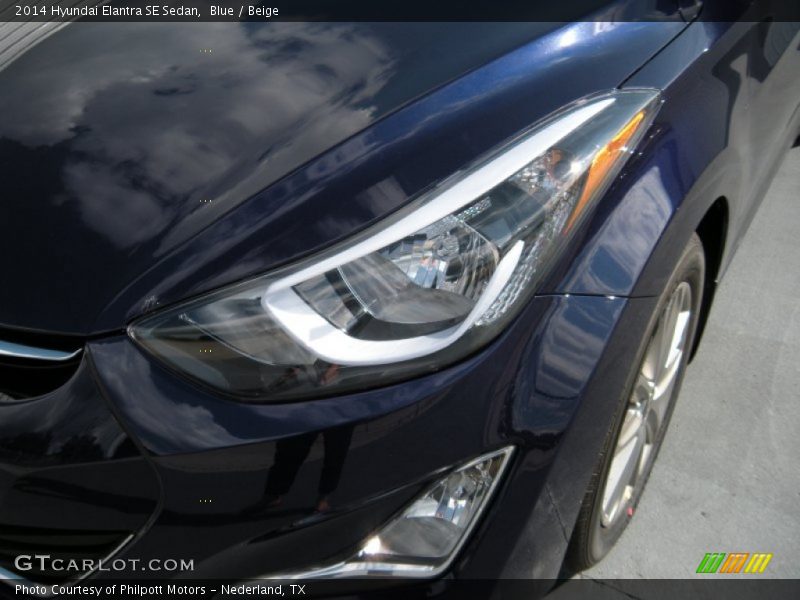 Blue / Beige 2014 Hyundai Elantra SE Sedan