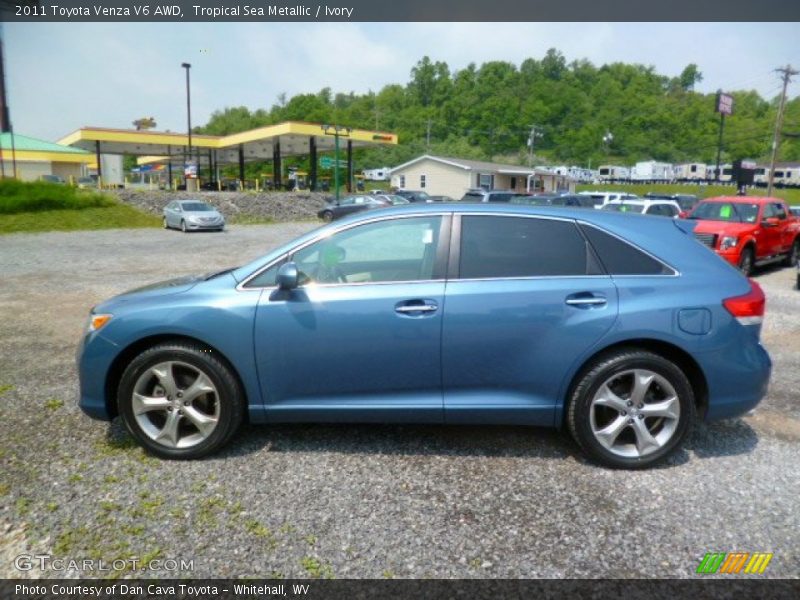 Tropical Sea Metallic / Ivory 2011 Toyota Venza V6 AWD