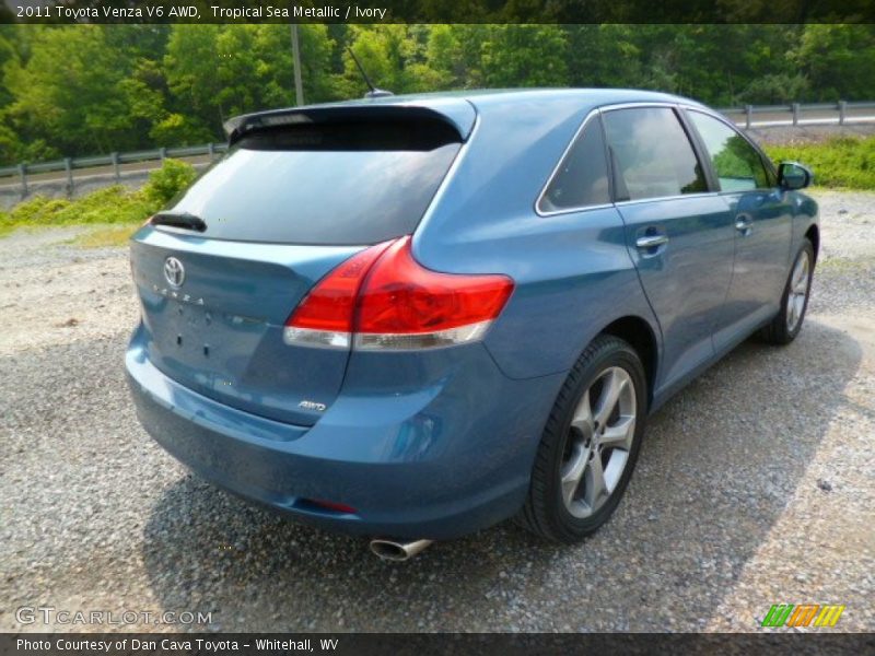 Tropical Sea Metallic / Ivory 2011 Toyota Venza V6 AWD