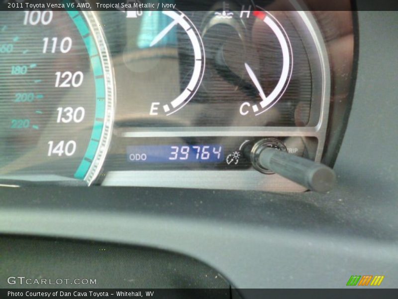 Tropical Sea Metallic / Ivory 2011 Toyota Venza V6 AWD