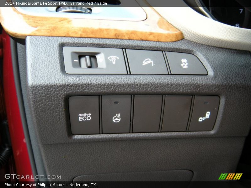 Serrano Red / Beige 2014 Hyundai Santa Fe Sport FWD