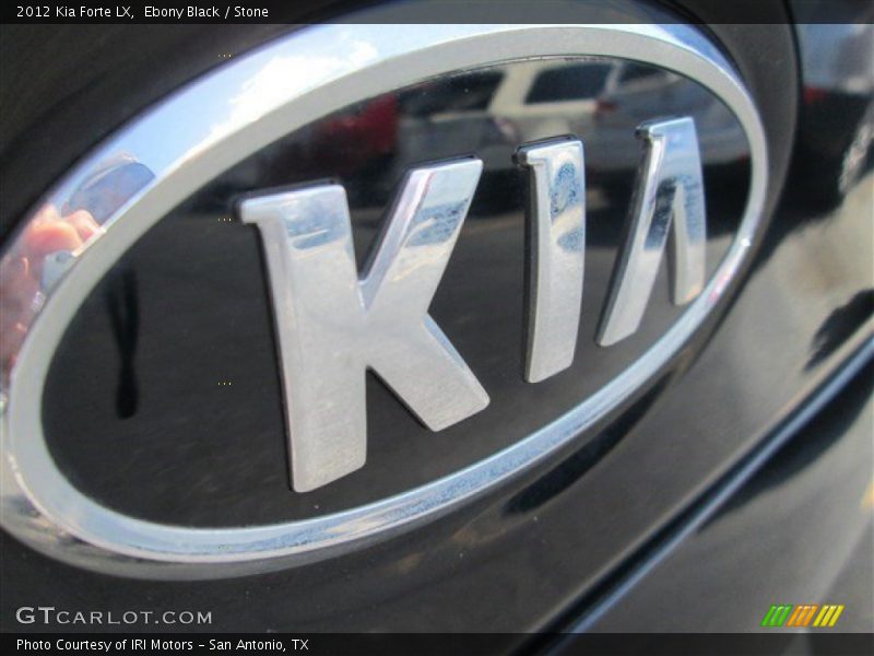 Ebony Black / Stone 2012 Kia Forte LX