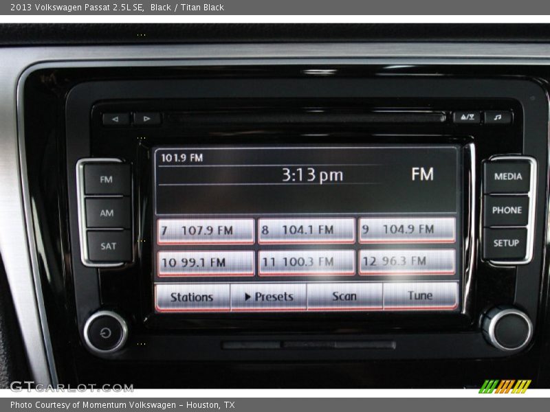 Black / Titan Black 2013 Volkswagen Passat 2.5L SE