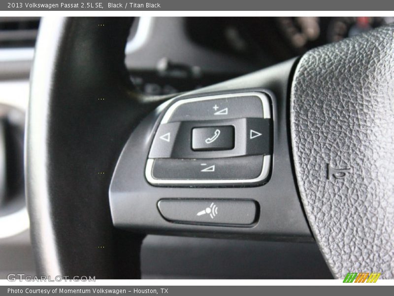 Black / Titan Black 2013 Volkswagen Passat 2.5L SE