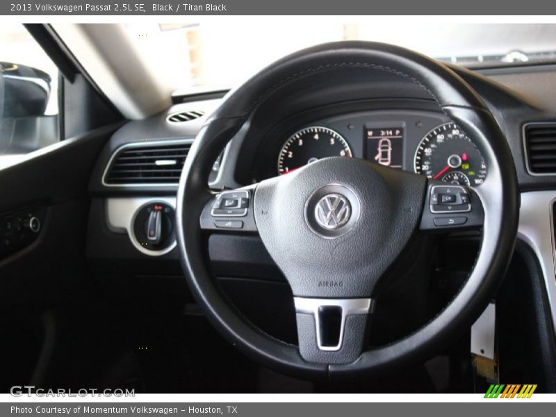 Black / Titan Black 2013 Volkswagen Passat 2.5L SE