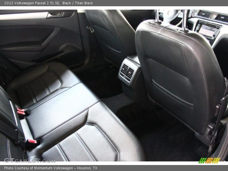 Black / Titan Black 2013 Volkswagen Passat 2.5L SE