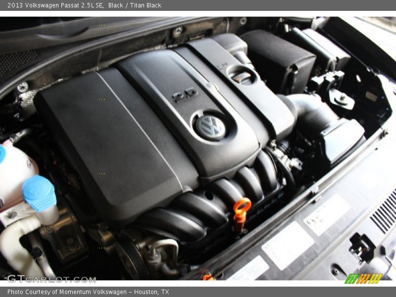 Black / Titan Black 2013 Volkswagen Passat 2.5L SE