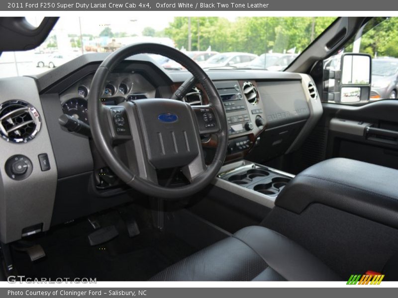 Oxford White / Black Two Tone Leather 2011 Ford F250 Super Duty Lariat Crew Cab 4x4