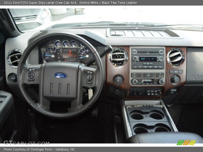 Oxford White / Black Two Tone Leather 2011 Ford F250 Super Duty Lariat Crew Cab 4x4