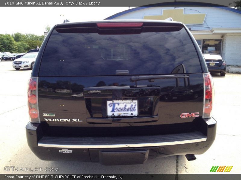 Onyx Black / Ebony 2010 GMC Yukon XL Denali AWD