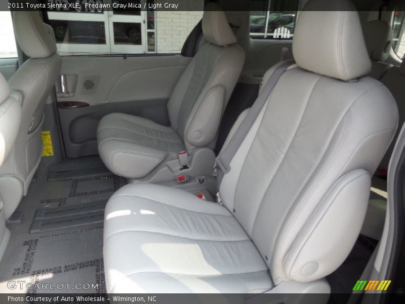 Predawn Gray Mica / Light Gray 2011 Toyota Sienna XLE