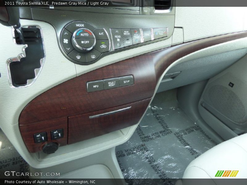 Predawn Gray Mica / Light Gray 2011 Toyota Sienna XLE