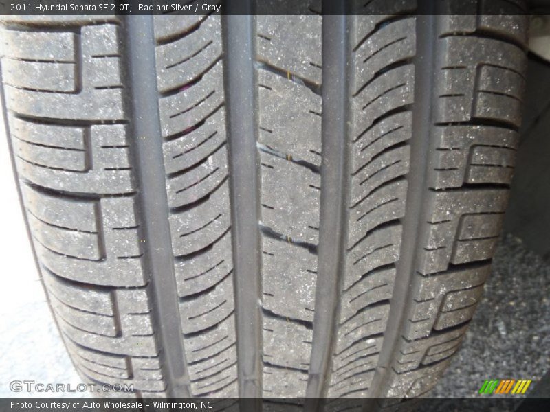 Radiant Silver / Gray 2011 Hyundai Sonata SE 2.0T