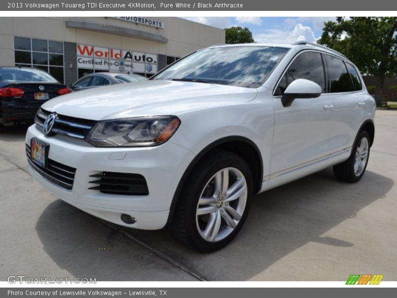 Pure White / Black Anthracite 2013 Volkswagen Touareg TDI Executive 4XMotion