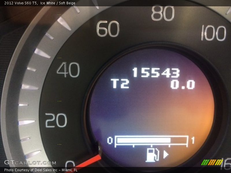 Ice White / Soft Beige 2012 Volvo S60 T5